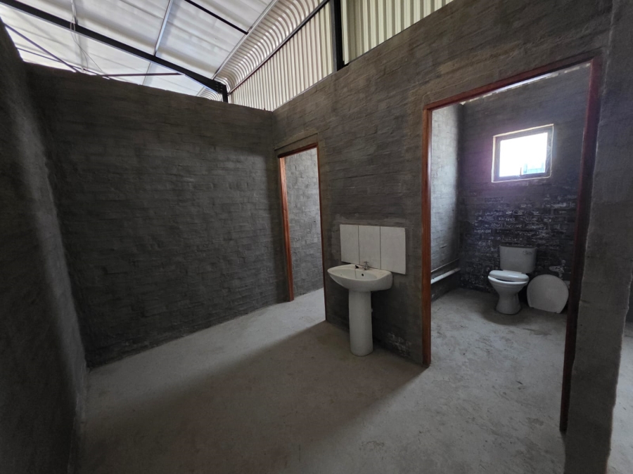 To Let commercial Property for Rent in Tredenham Free State